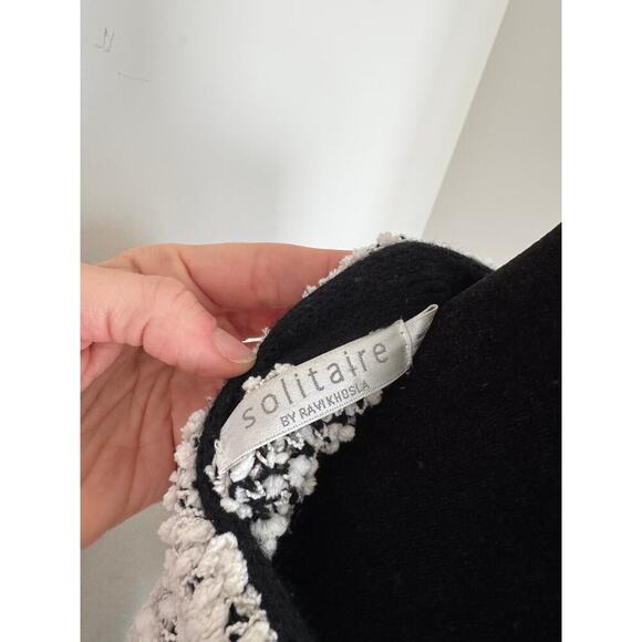 Solitaire by Ravi Khosla- Black and White Textured Long Cardigan - pockets - Picture 3 of 6